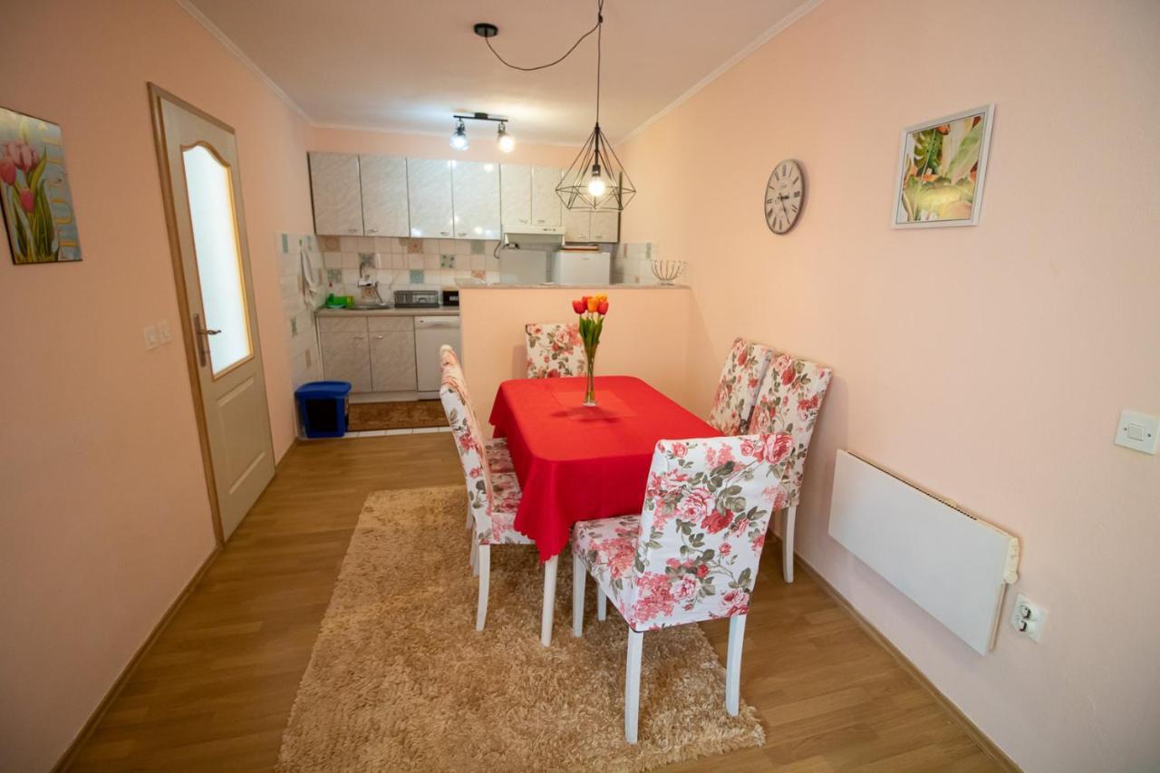 Butterfly Apartment Mostar Bagian luar foto